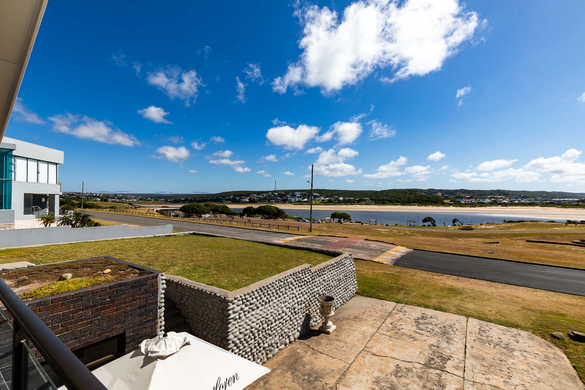 6 Bedroom Property for Sale in Stilbaai Wes Western Cape